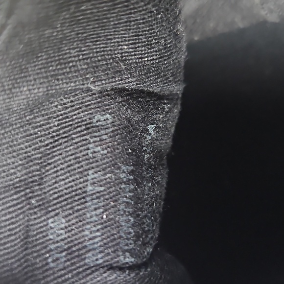 Coach Trainers, Signature Black, Gray, And White, Size 7.5 - Picture 7 of 16